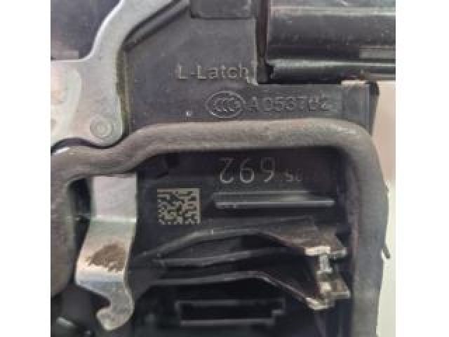 bontott BMW 7 Csomagtérajtó Zárszerkezet