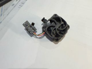 bontott BMW 7 Előtét Ellenállás Hűtőventilátor