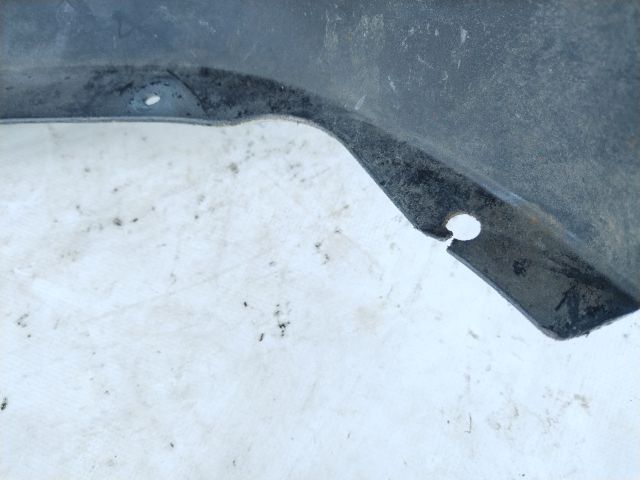 bontott BMW 7 Első Lökhárító (Üresen)