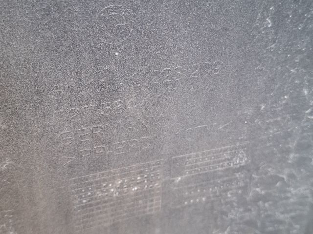 bontott BMW 7 Első Lökhárító (Üresen)