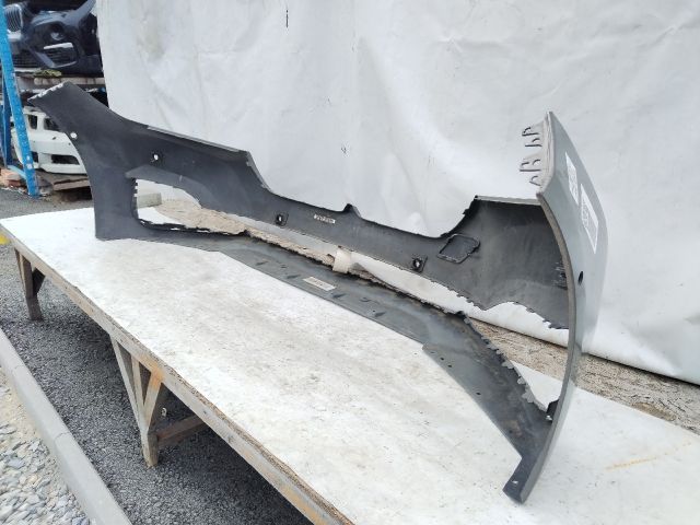 bontott BMW 7 Első Lökhárító (Üresen)