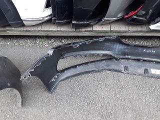 bontott BMW 7 Első Lökhárító (Üresen)