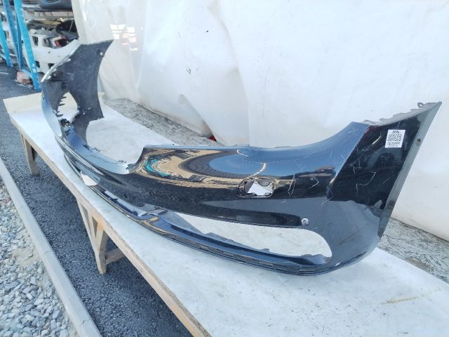 bontott BMW 7 Első Lökhárító (Üresen)