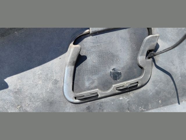 bontott BMW 7 Első Lökhárító (Üresen)