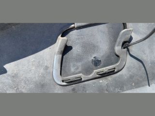 bontott BMW 7 Első Lökhárító (Üresen)