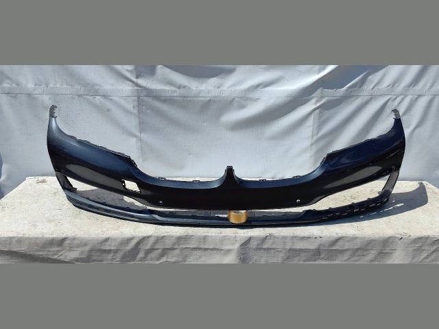 bontott BMW 7 Első Lökhárító (Üresen)