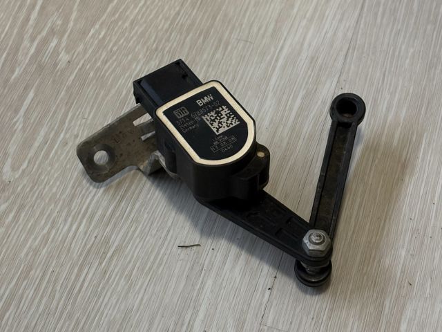 bontott BMW 7 Első Xenon Szintszabályzó Jeladó