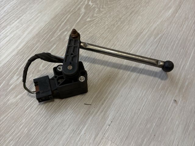 bontott BMW 7 Első Xenon Szintszabályzó Jeladó