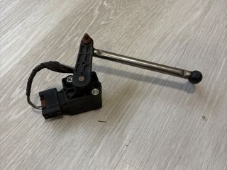 bontott BMW 7 Első Xenon Szintszabályzó Jeladó