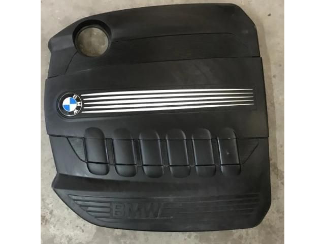 bontott BMW 7 Felső Hűtőburkolat