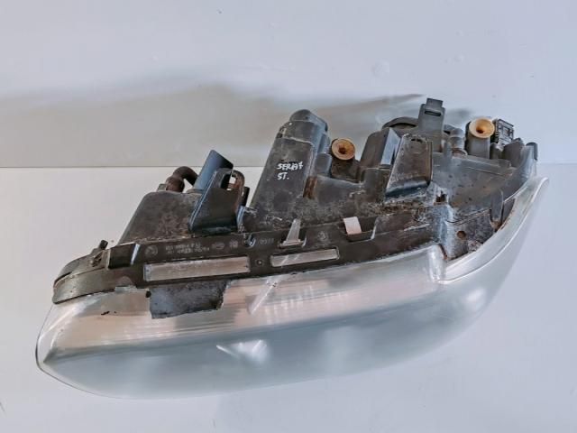 bontott BMW 7 Fényszóró (Pozíciófüggetlen)