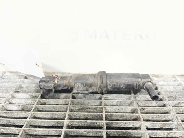 bontott BMW 7 Fényszórómosó Szivattyú