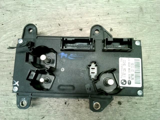 bontott BMW 7 Feszültségszabályzó