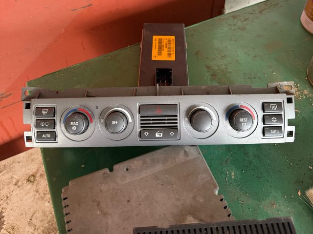 bontott BMW 7 Fűtéskapcsoló (digit klímás)