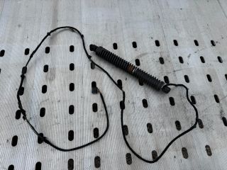 bontott BMW 7 Gázrugós Kitámasztó Teleszkóp Csomagtérajtó Bal