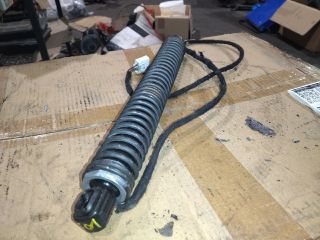 bontott BMW 7 Gázrugós Kitámasztó Teleszkóp Csomagtérajtó Jobb