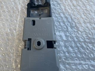 bontott BMW 7 Hátsó Hamutartó