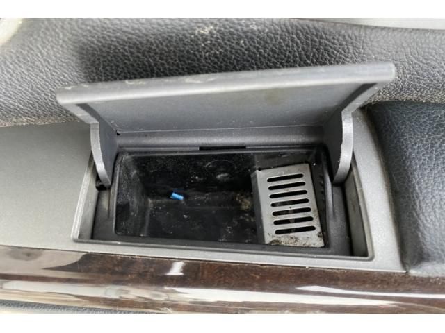 bontott BMW 7 Hátsó Hamutartó