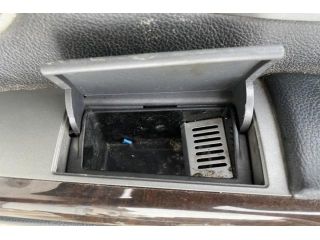 bontott BMW 7 Hátsó Hamutartó