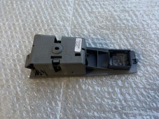 bontott BMW 7 Hátsó Hamutartó