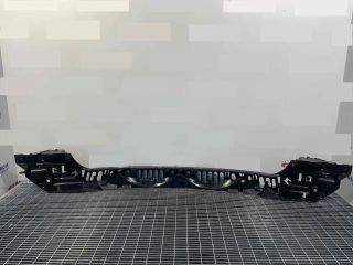 bontott BMW 7 Hátsó középső Lökhárító Tartó (Műanyag)