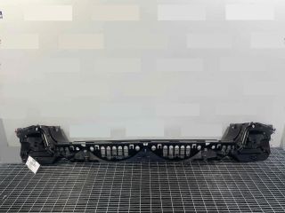 bontott BMW 7 Hátsó középső Lökhárító Tartó (Műanyag)