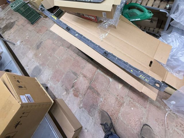 bontott BMW 7 Hátsó Lökhárító Díszléc