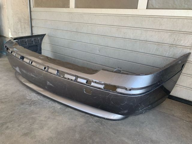 bontott BMW 7 Hátsó Lökhárító (Üresen)