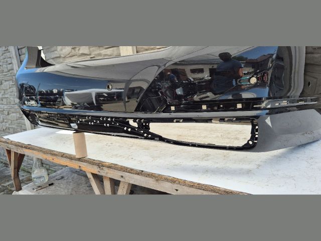 bontott BMW 7 Hátsó Lökhárító (Üresen)