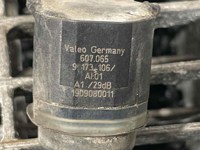 bontott BMW 7 Hátsó Tolatóradar Fej