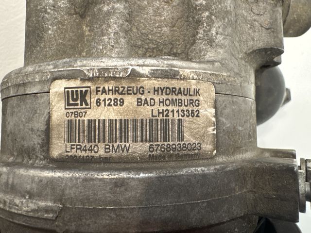 bontott BMW 7 Hidraulika Szivattyú