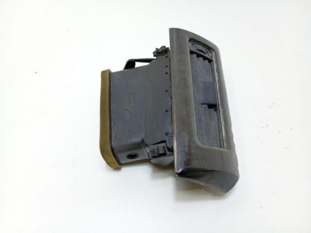 bontott BMW 7 Hűtőrács