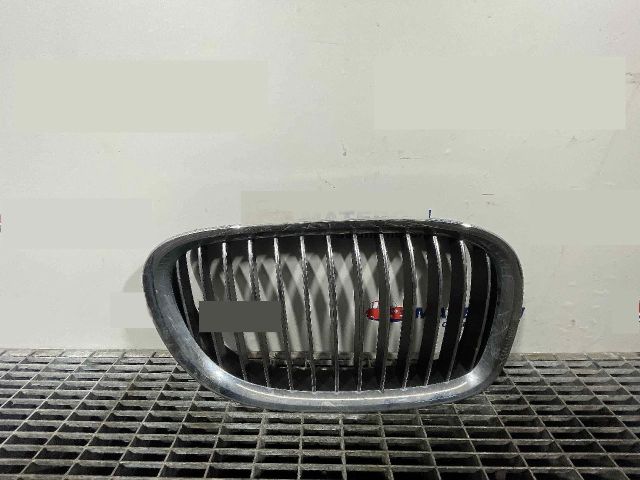 bontott BMW 7 Hűtőrács