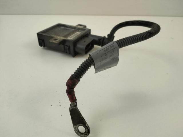 bontott BMW 7 Izzító Relé