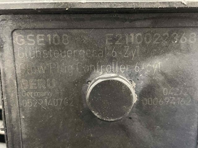 bontott BMW 7 Izzító Relé