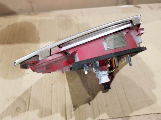 bontott BMW 7 Jobb Belső Hátsó Lámpa