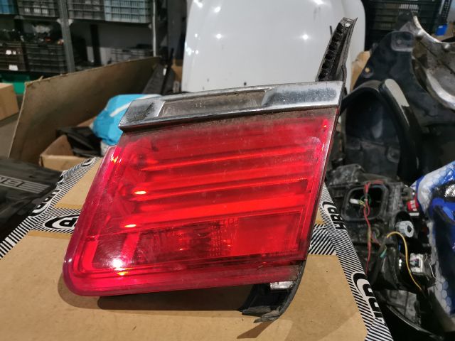 bontott BMW 7 Jobb Belső Hátsó Lámpa