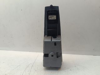 bontott BMW 7 Jobb első Ablakemelő Kapcsoló