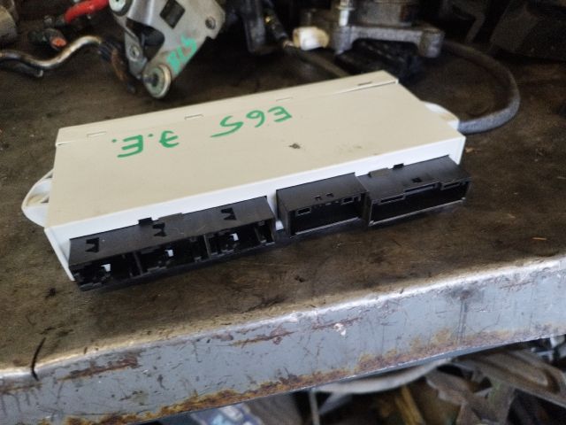 bontott BMW 7 Jobb első Ajtó Vezérlőegység