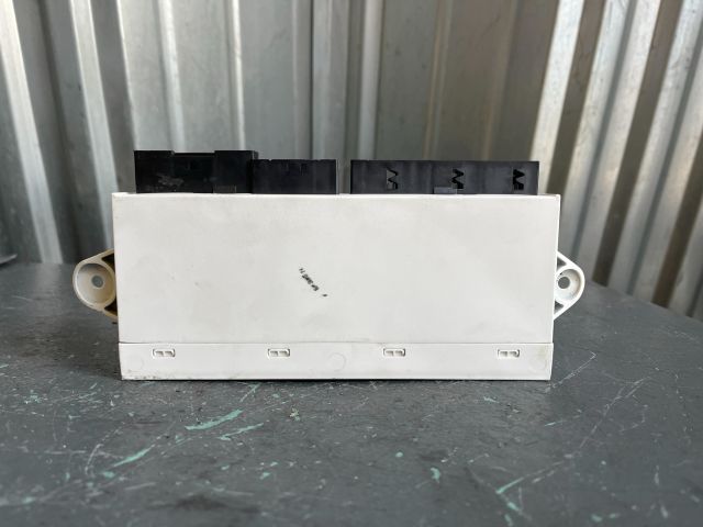 bontott BMW 7 Jobb első Ajtó Vezérlőegység