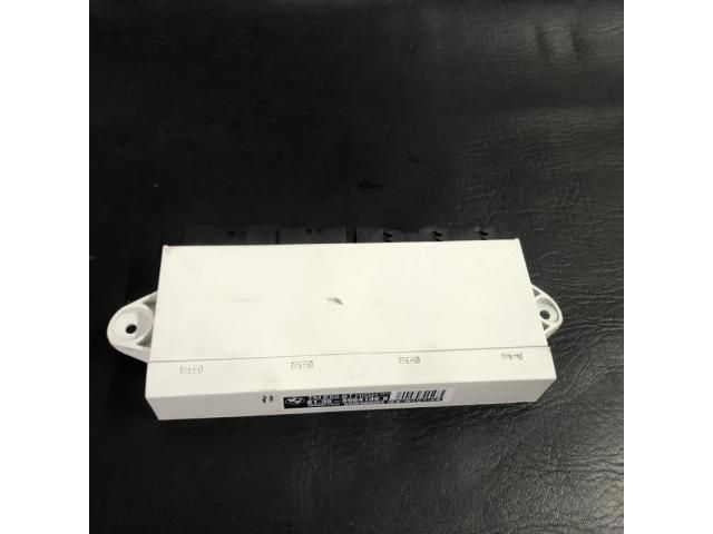 bontott BMW 7 Jobb első Ajtó Vezérlőegység