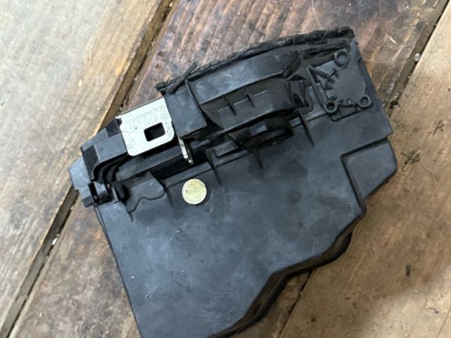 bontott BMW 7 Jobb első Ajtózár