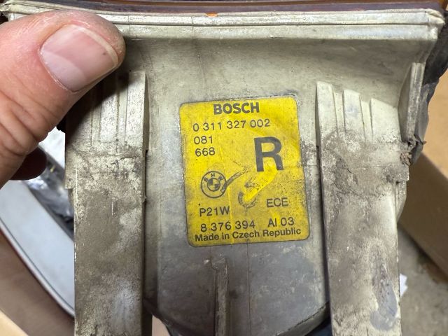 bontott BMW 7 Jobb első Irányjelző