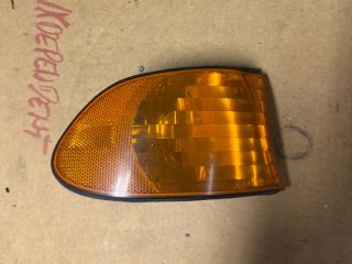 bontott BMW 7 Jobb első Irányjelző