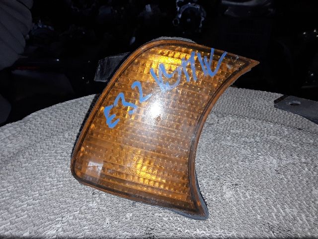 bontott BMW 7 Jobb első Irányjelző