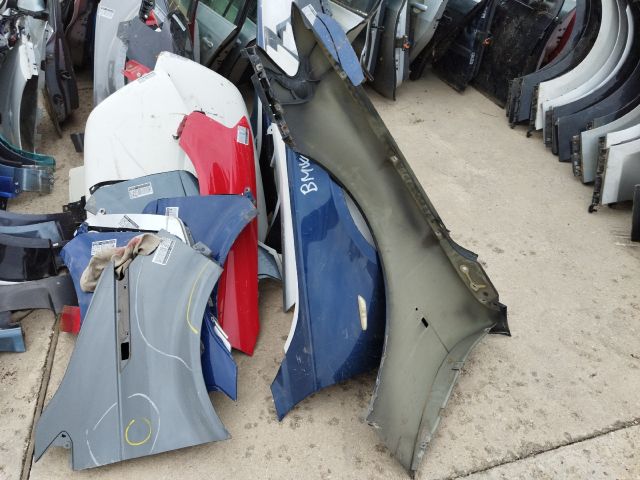 bontott BMW 7 Jobb első Sárvédő