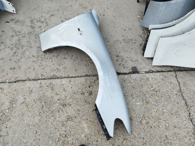 bontott BMW 7 Jobb első Sárvédő