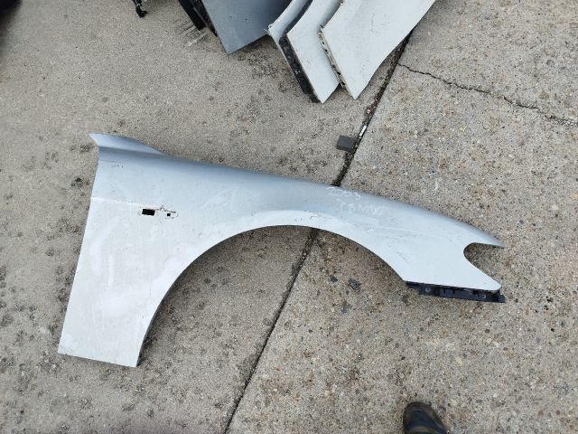 bontott BMW 7 Jobb első Sárvédő