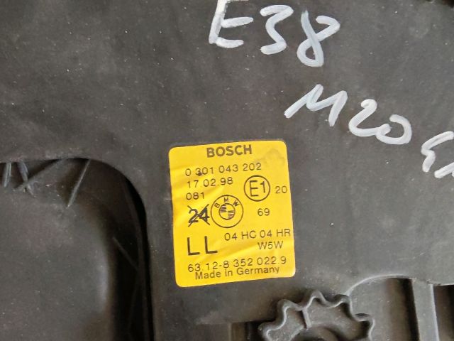 bontott BMW 7 Jobb Fényszóró