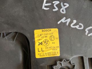 bontott BMW 7 Jobb Fényszóró